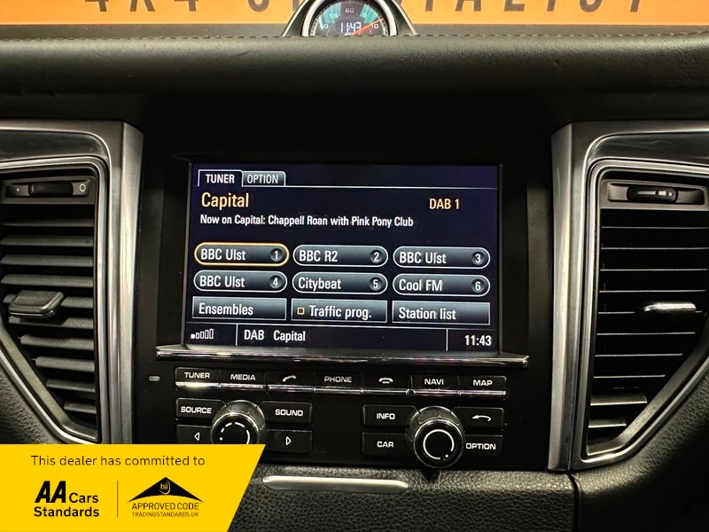 Used Porsche Macan 2014 for sale - 76520892: Photo 24