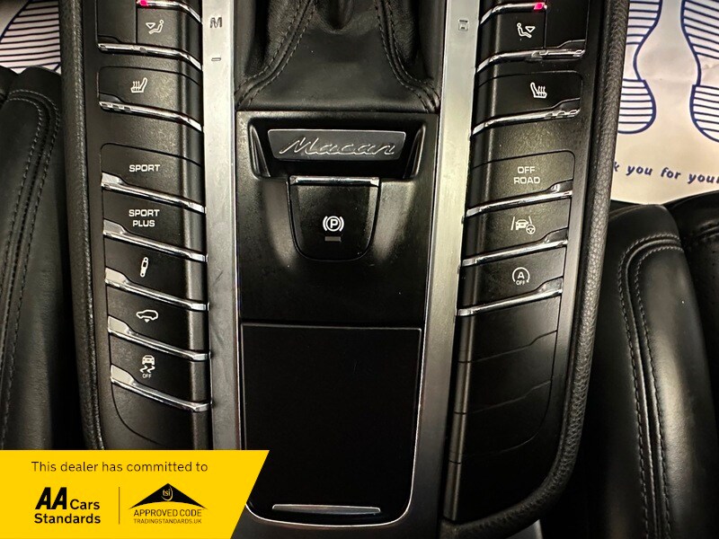 Used Porsche Macan 2014 for sale - 76520892: Photo 34