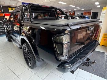Used Nissan Navara 2016 for sale - 79090743: Photo