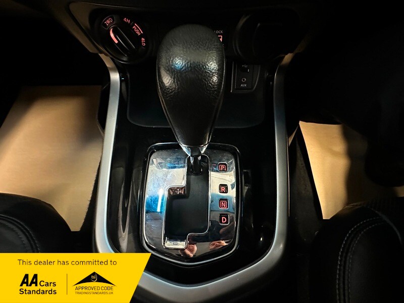 Used Nissan Navara 2018 for sale - 76643107: Photo 32