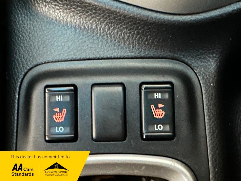 Used Nissan Navara 2018 for sale - 76643107: Photo 34