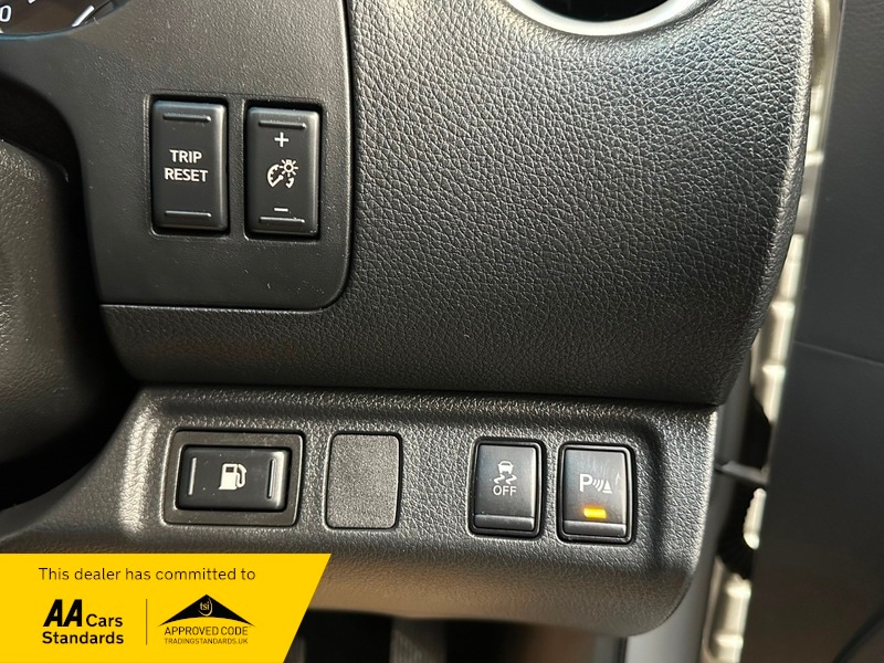 Used Nissan Navara 2018 for sale - 76643107: Photo 40