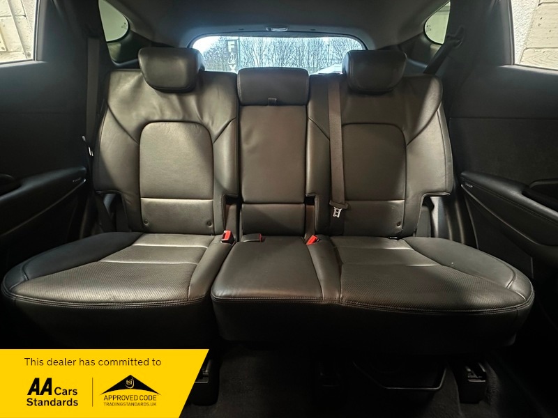 Used Hyundai Santa Fe 2016 for sale - 77096789: Photo 15