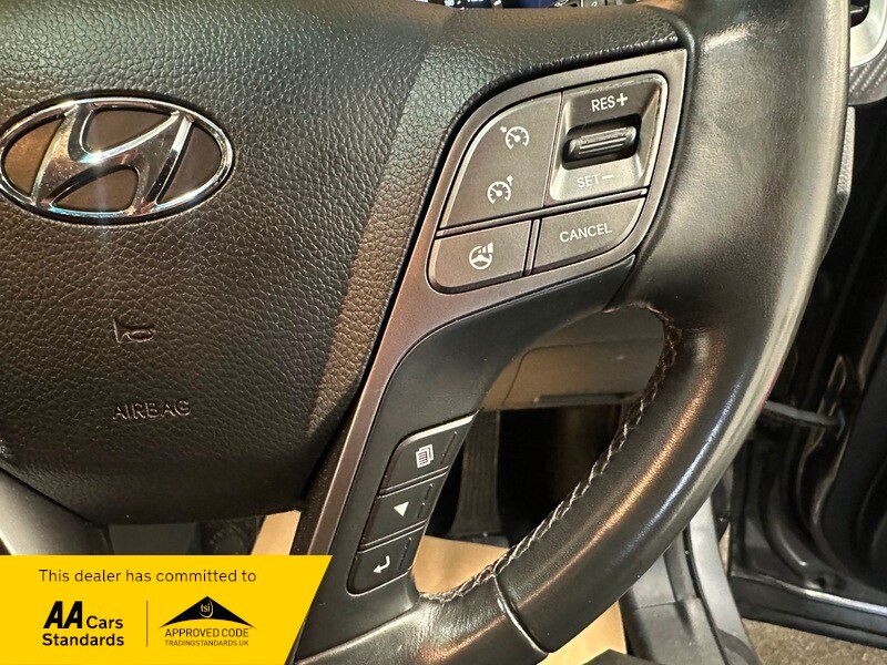 Used Hyundai Santa Fe 2016 for sale - 77096789: Photo 32