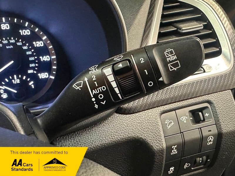 Used Hyundai Santa Fe 2016 for sale - 77096789: Photo 35