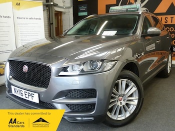 Used Jaguar F-Pace 2016 for sale - 78358753: Photo