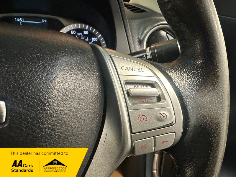 Used Nissan Navara 2017 for sale - 77423091: Photo 37