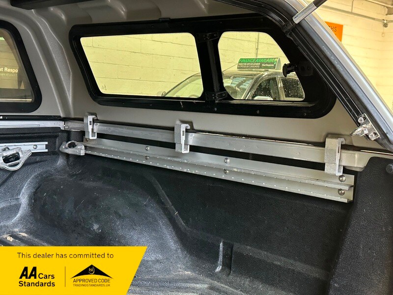 Used Nissan Navara 2017 for sale - 77423091: Photo 47