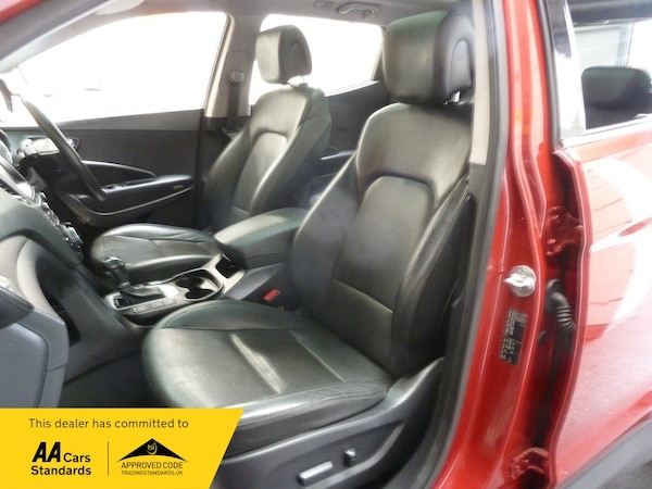 Used Hyundai Santa Fe 2016 for sale - 75765827: Photo 10