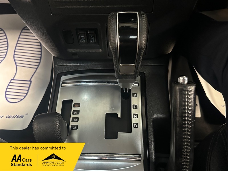 Used Mitsubishi Shogun 2016 for sale - 76407188: Photo 32