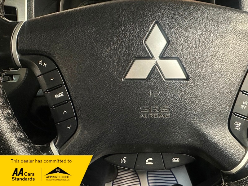 Used Mitsubishi Shogun 2016 for sale - 76407188: Photo 35