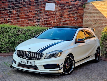 Used Mercedes-Benz A-Class 2015 for sale - 79144465: Photo