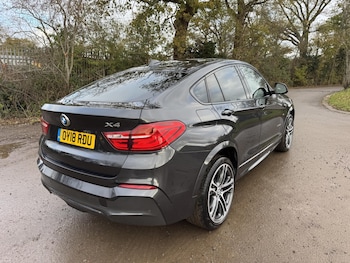 Used BMW X4 2018 for sale - 77233723: Photo