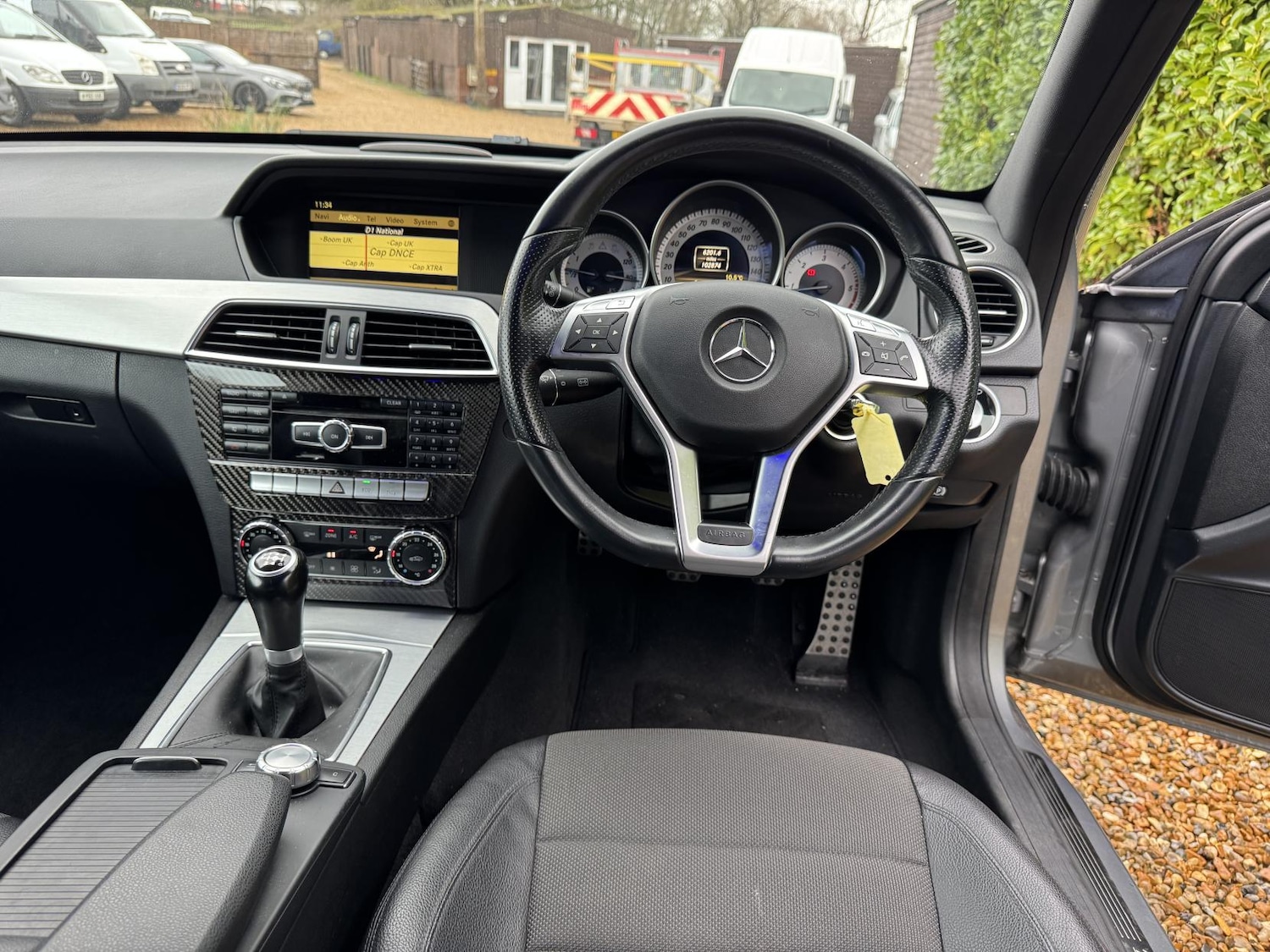 Used Mercedes-Benz C Class 2011 for sale - 77476637: Photo 11