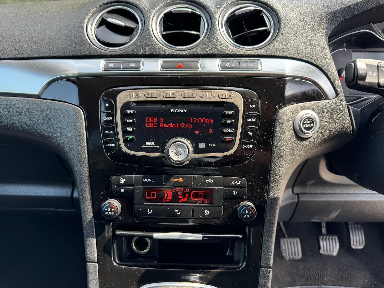 Used Ford Galaxy 2012 for sale - 76726213: Photo 15