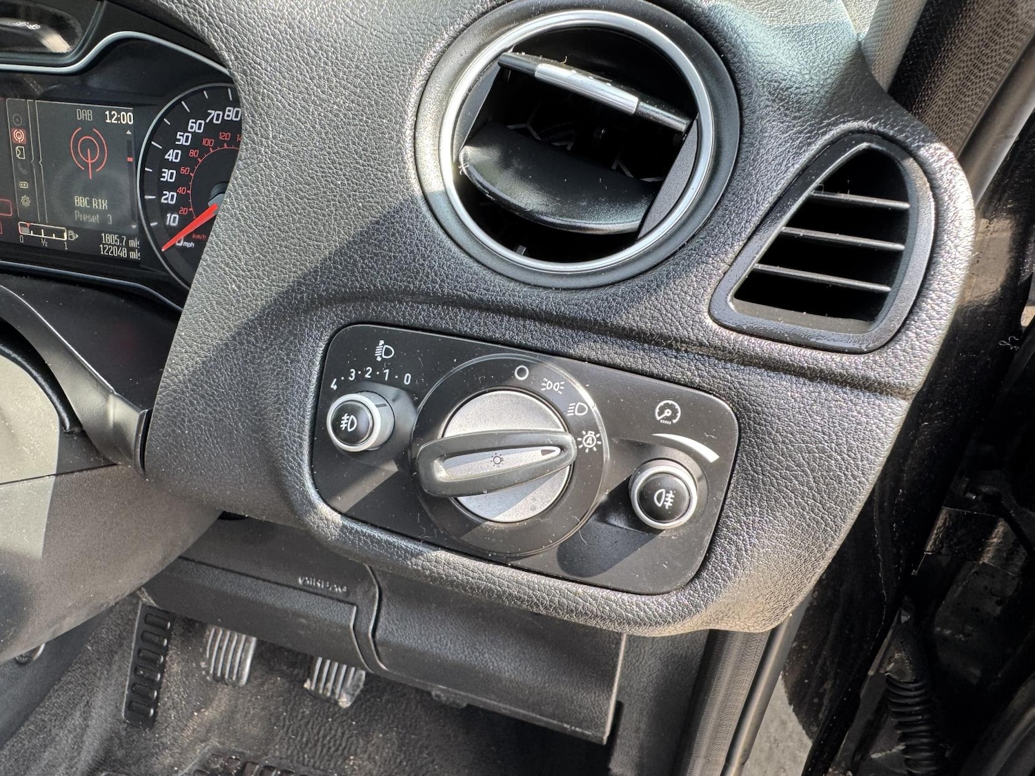 Used Ford Galaxy 2012 for sale - 76726213: Photo 16