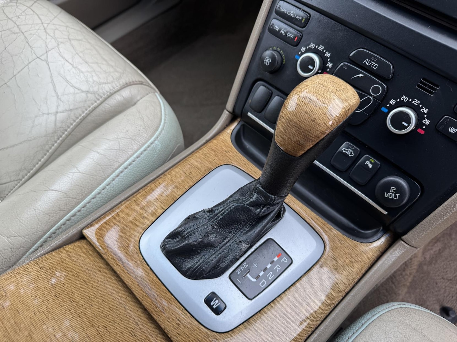 Used Volvo XC90 2006 for sale - 76726198: Photo 13