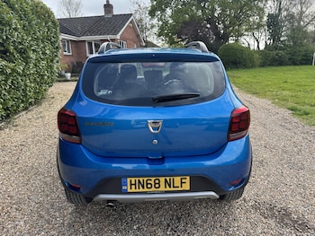 Used Dacia Sandero Stepway 2018 for sale - 78274353: Photo