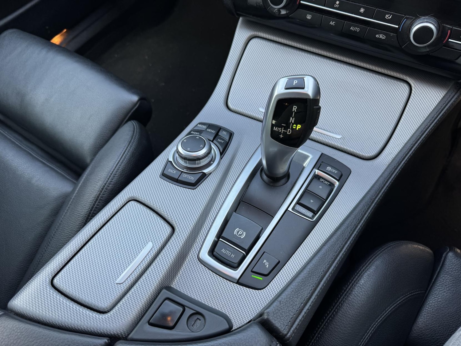 Used BMW 5 Series 2012 for sale - 77732741: Photo 17