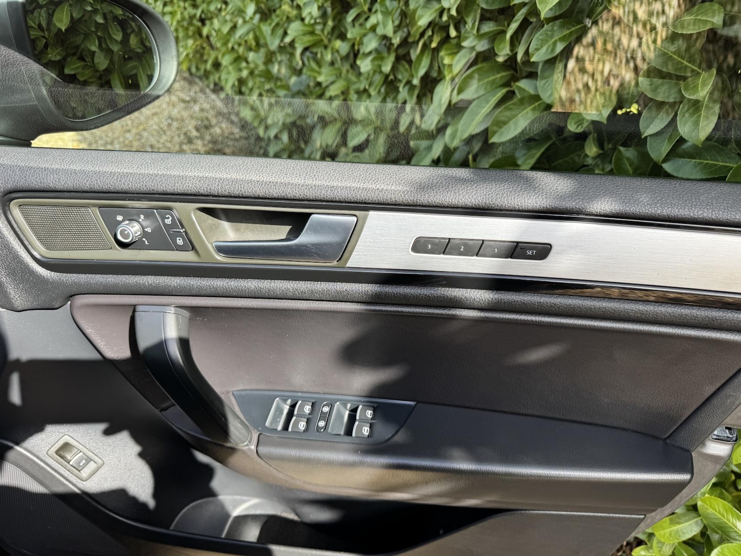 Used Volkswagen Touareg 2012 for sale - 78067649: Photo 14