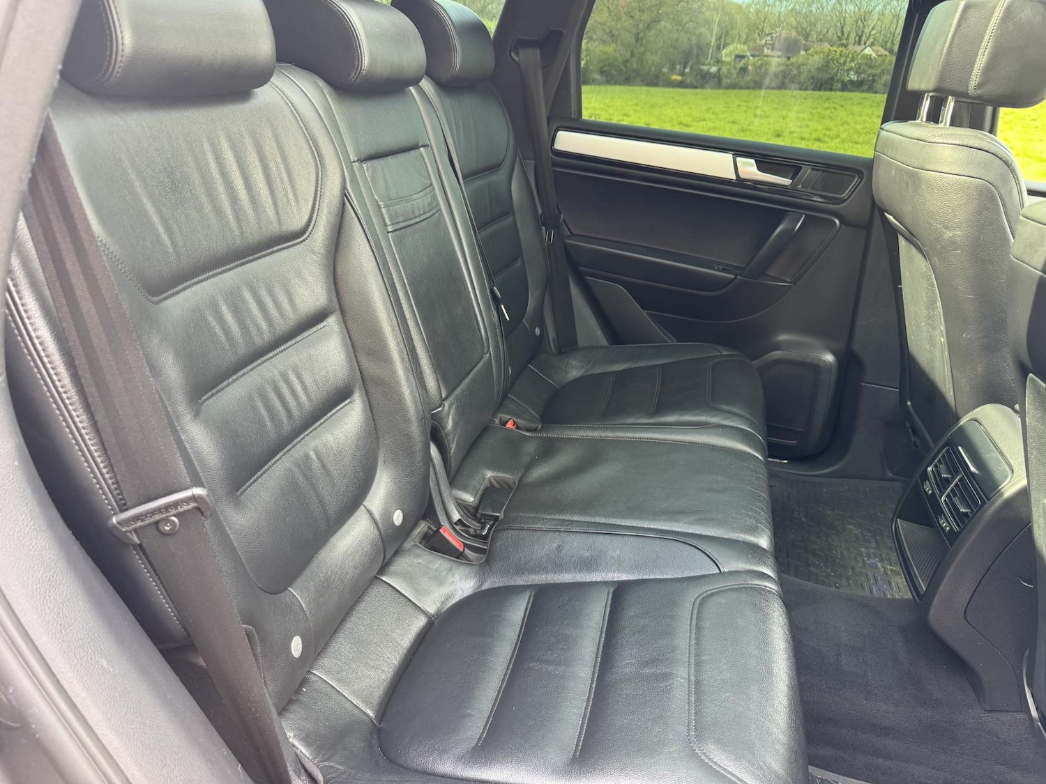 Used Volkswagen Touareg 2012 for sale - 78067649: Photo 23