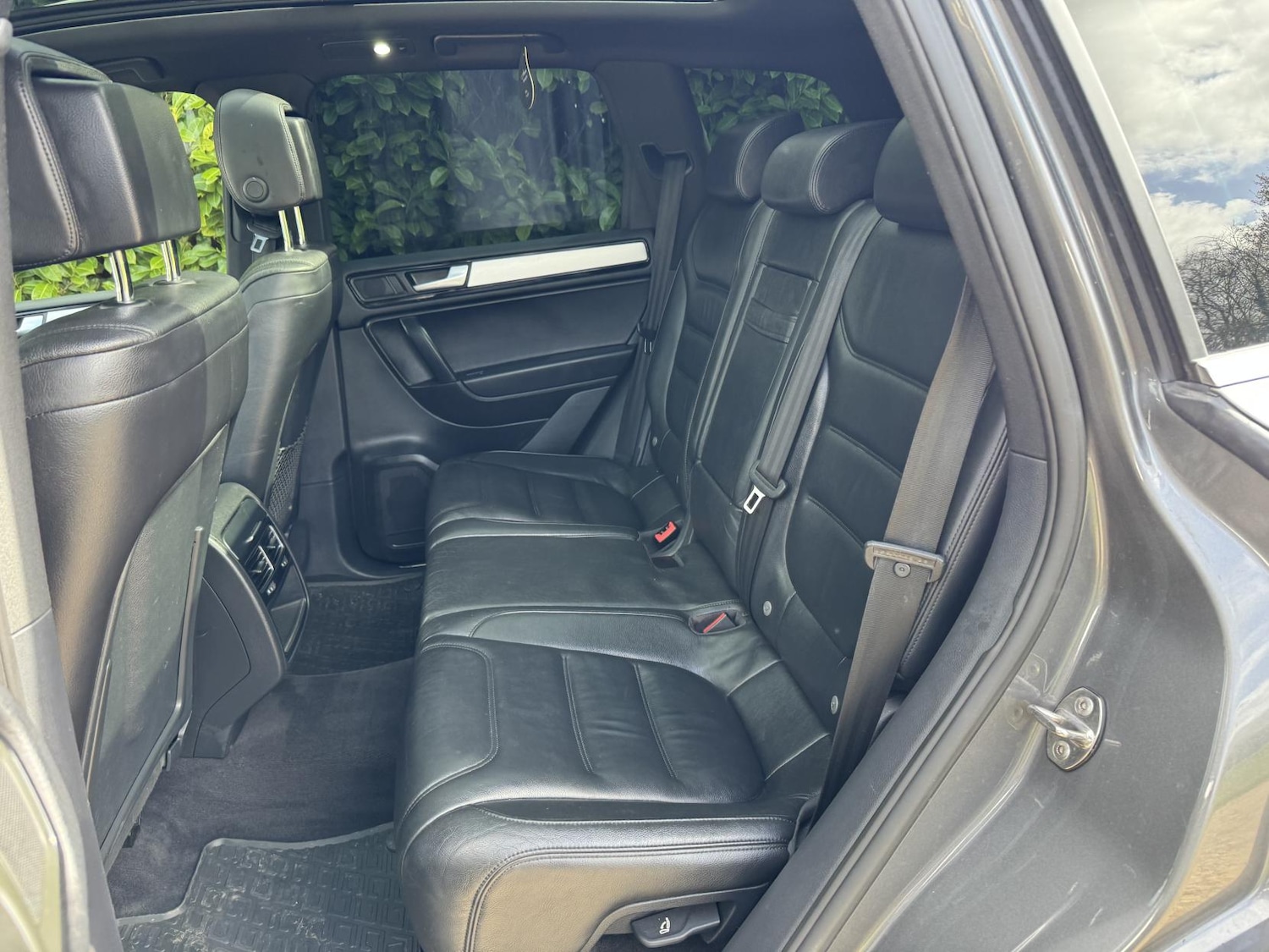 Used Volkswagen Touareg 2012 for sale - 78067649: Photo 25