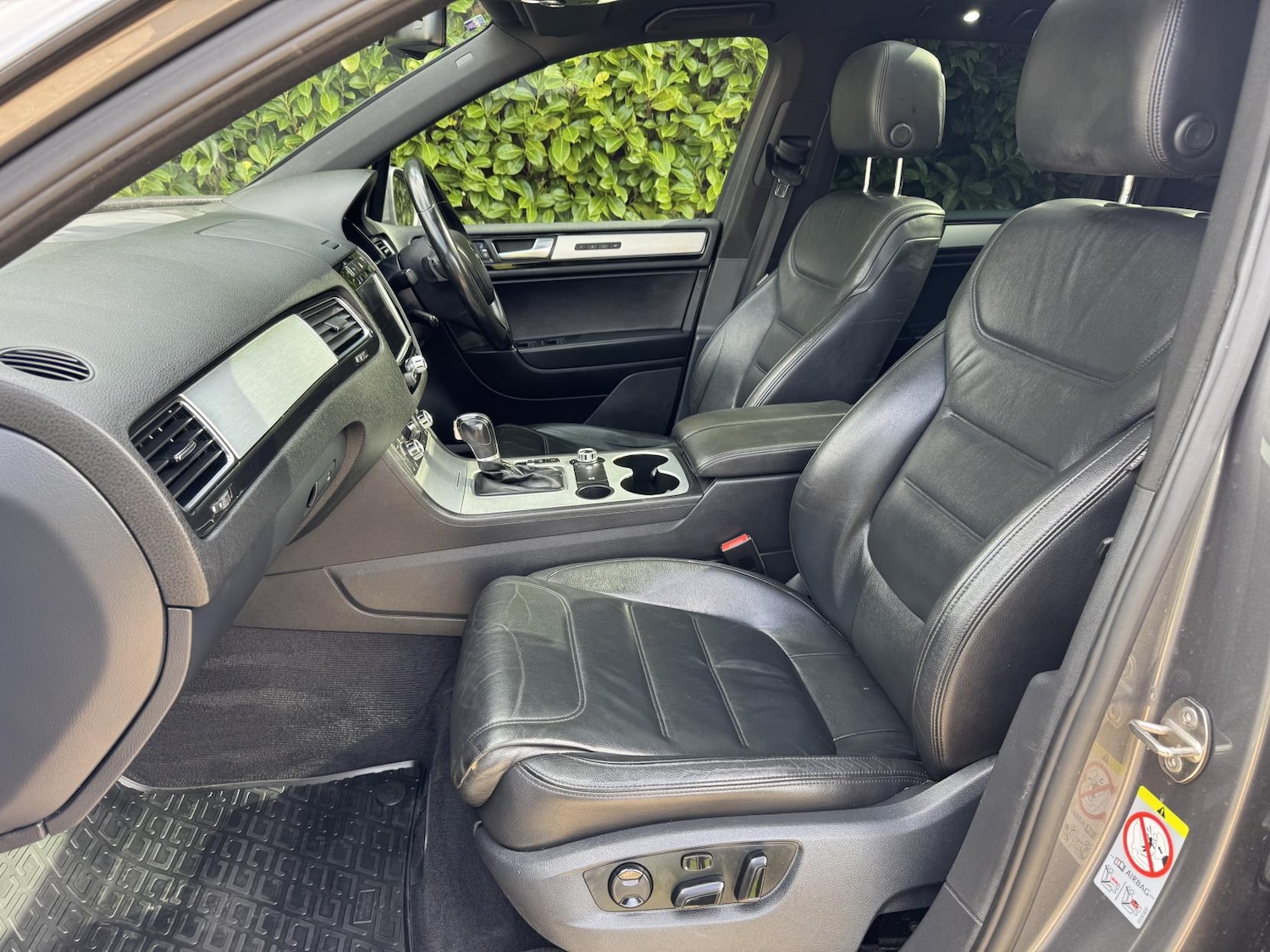 Used Volkswagen Touareg 2012 for sale - 78067649: Photo 27