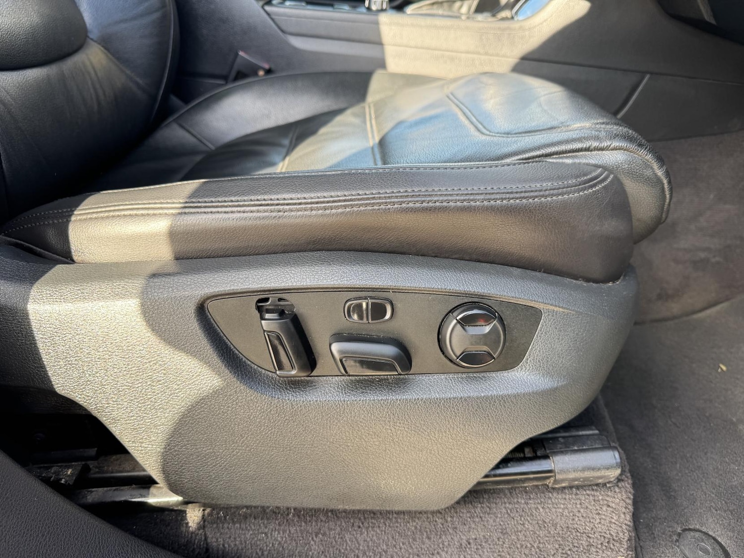 Used Volkswagen Touareg 2013 for sale - 76726212: Photo 14