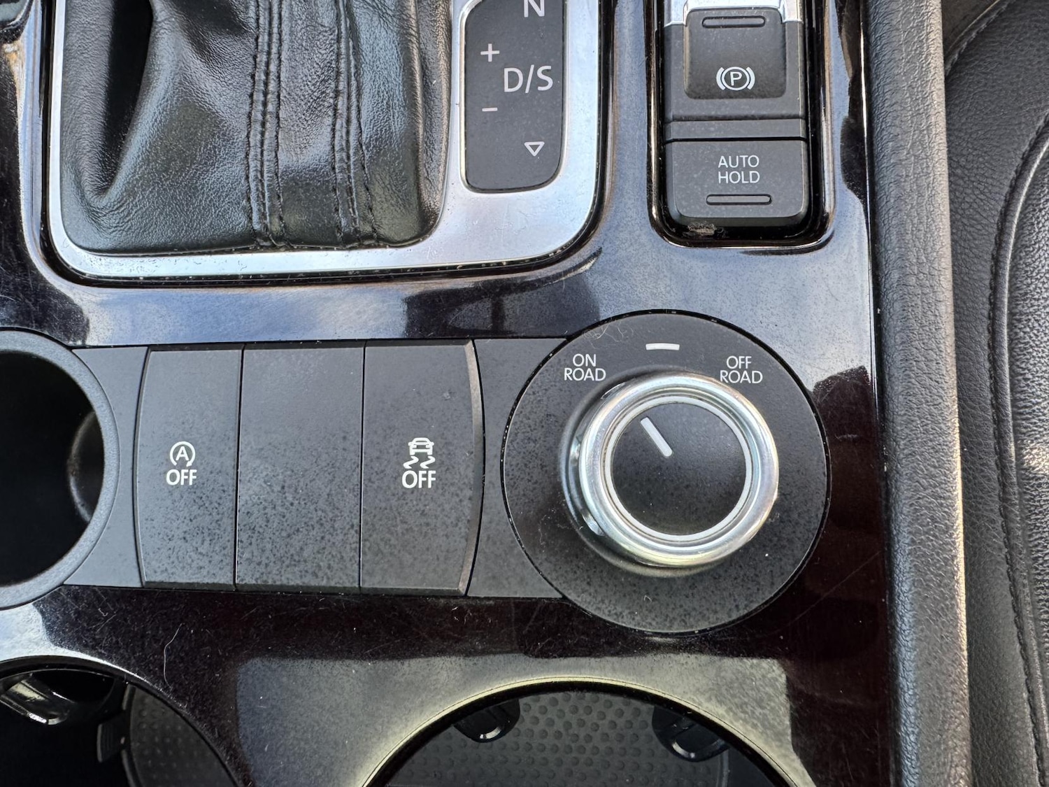 Used Volkswagen Touareg 2013 for sale - 76726212: Photo 16