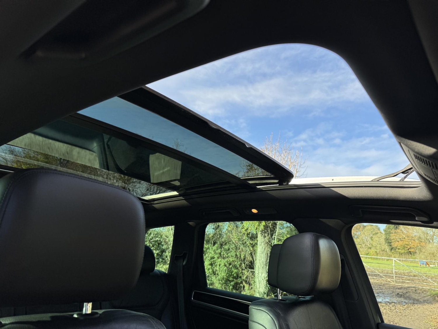 Used Volkswagen Touareg 2013 for sale - 76726212: Photo 24