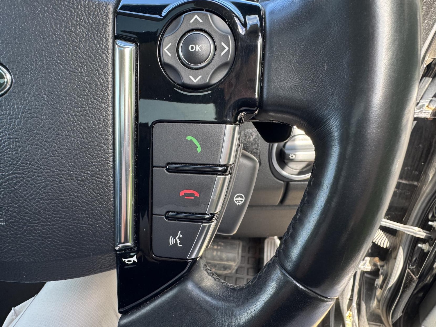 Used Land Rover Discovery 2016 for sale - 77890163: Photo 19