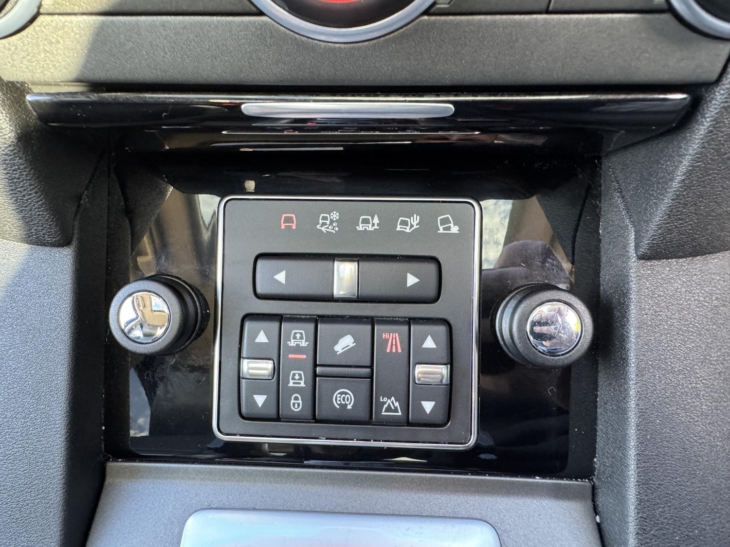 Used Land Rover Discovery 2016 for sale - 77890163: Photo 21