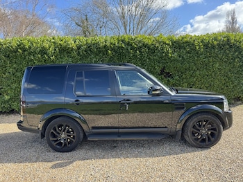 Used Land Rover Discovery 2016 for sale - 77890163: Photo