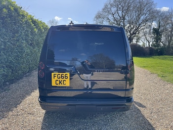 Used Land Rover Discovery 2016 for sale - 77890163: Photo