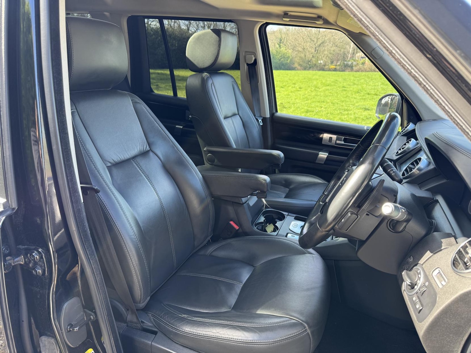 Used Land Rover Discovery 2016 for sale - 77890163: Photo 9