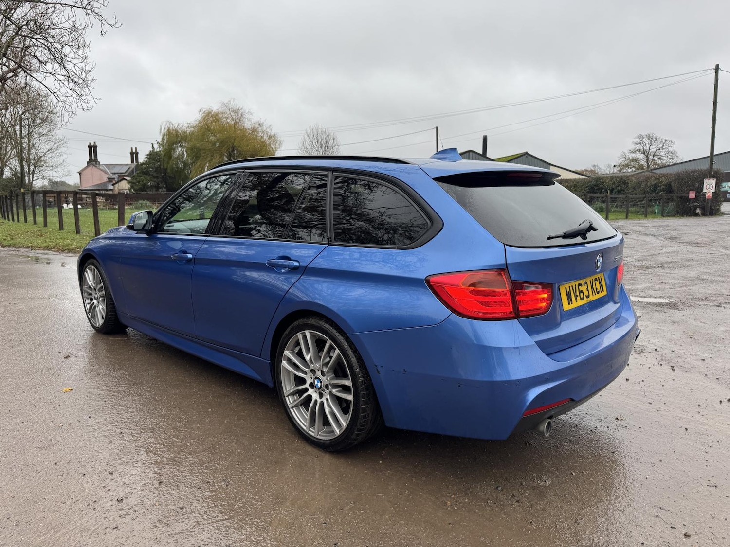 Used BMW 3 Series 2013 for sale - 76770312: Photo 5