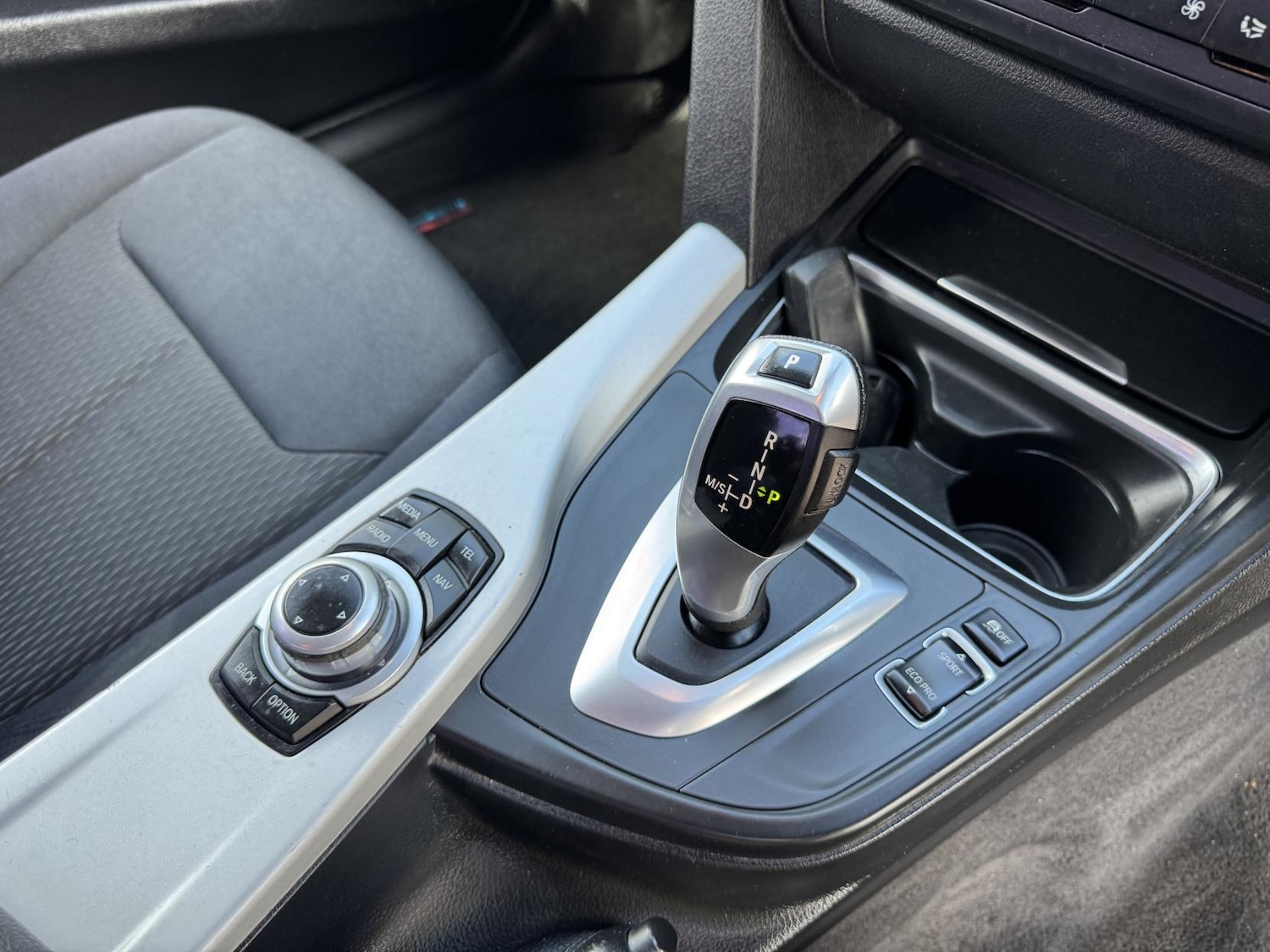 Used BMW 3 Series 2012 for sale - 76726191: Photo 12