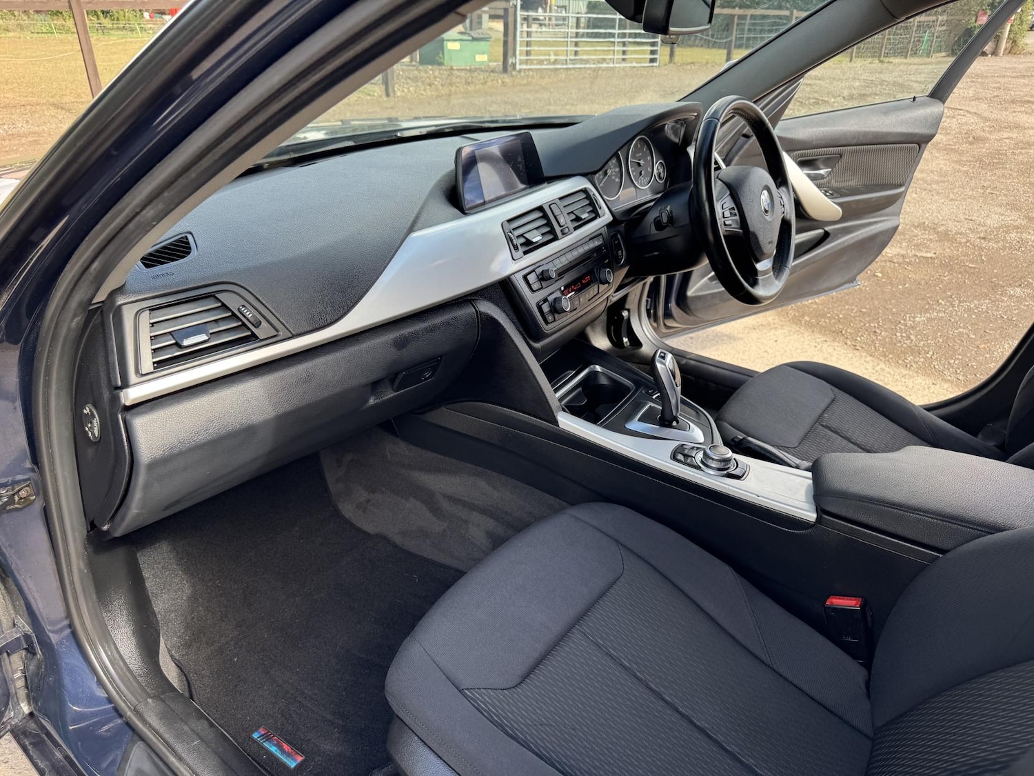 Used BMW 3 Series 2012 for sale - 76726191: Photo 19