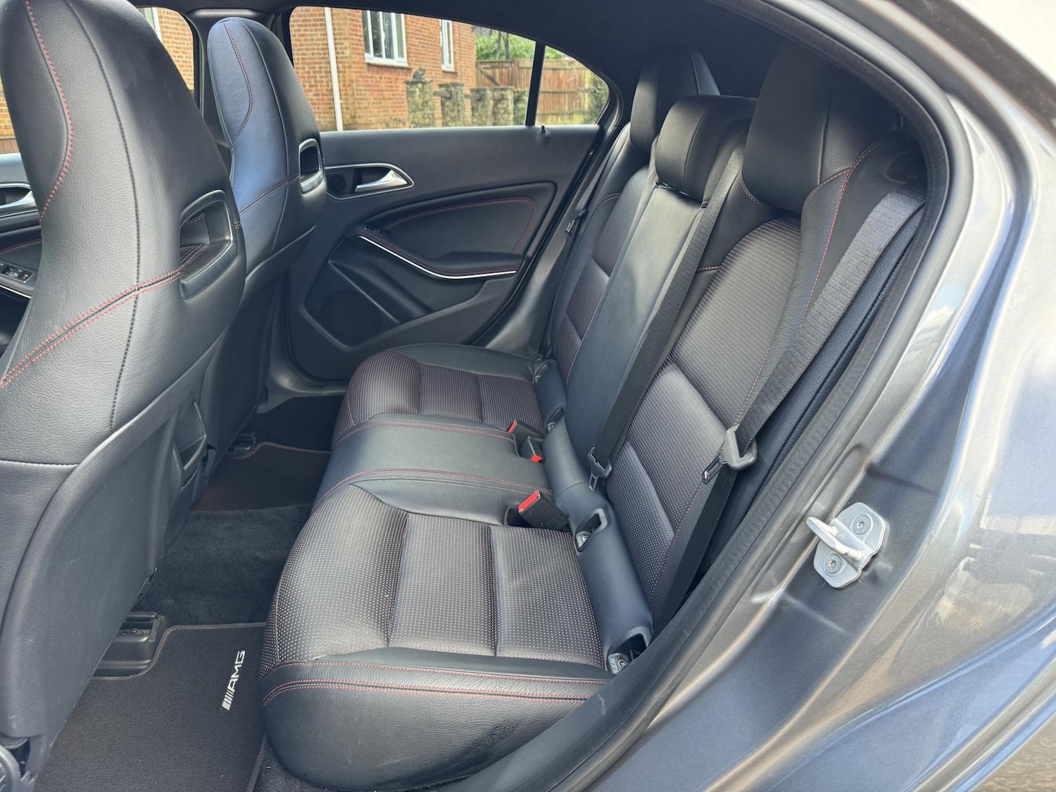 Used Mercedes-Benz A-Class 2015 for sale - 77353962: Photo 27