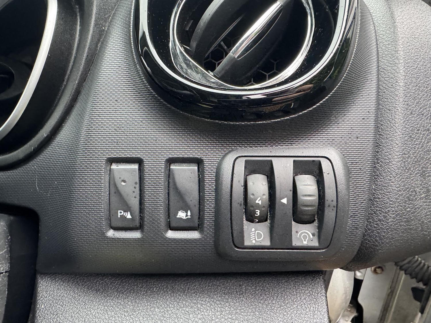 Used Vauxhall Vivaro 2017 for sale - 77702855: Photo 13