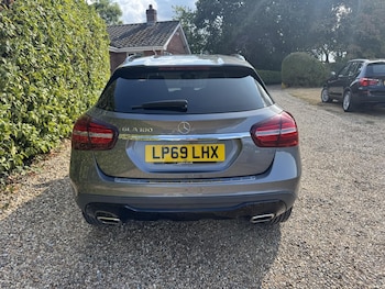 Used Mercedes-Benz GLA 2019 for sale - 79572041: Photo