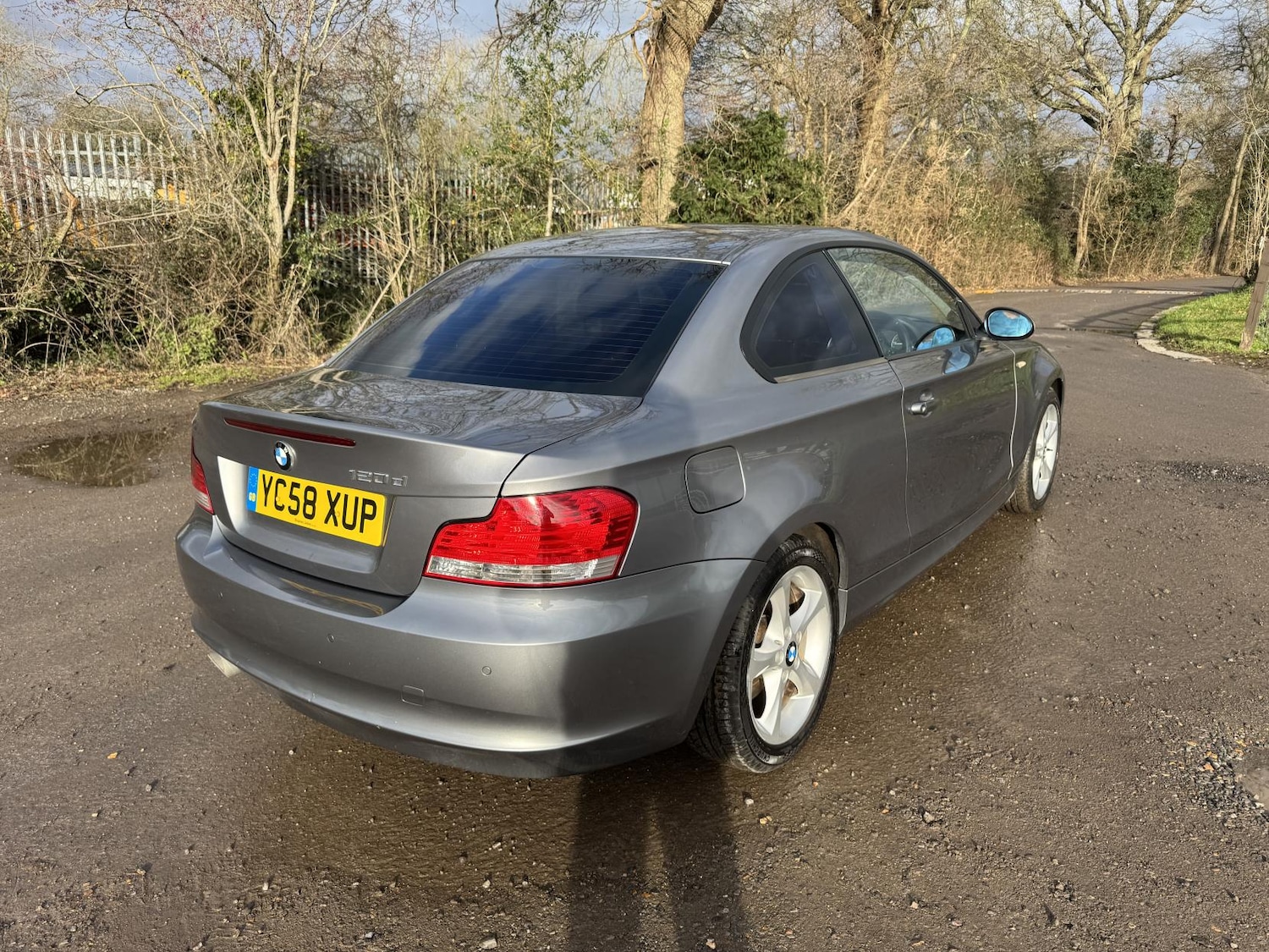 Used BMW 1 Series 2009 for sale - 77026209: Photo 3