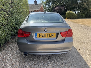 Used BMW 3 Series 2011 for sale - 79400145: Photo