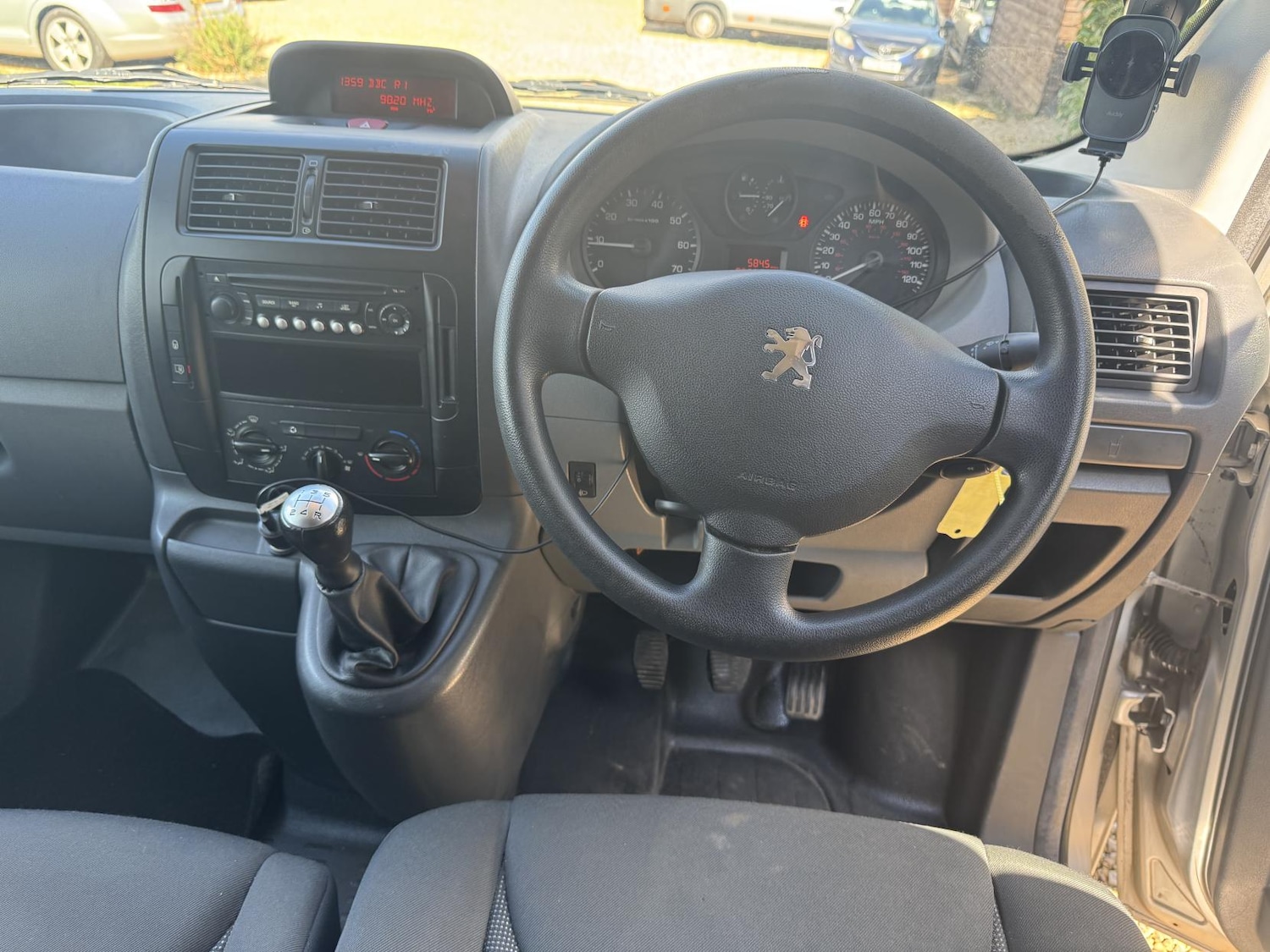 Used Peugeot Expert 2011 for sale - 78028179: Photo 11