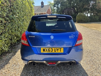 Used Suzuki Swift 2013 for sale - 79606980: Photo