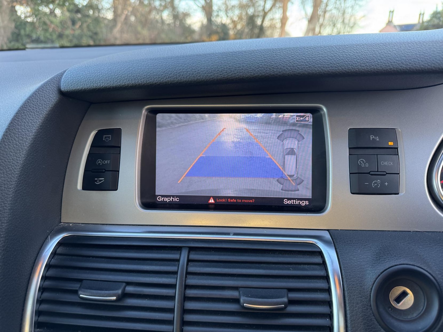 Used Audi Q7 2012 for sale - 76822118: Photo 25