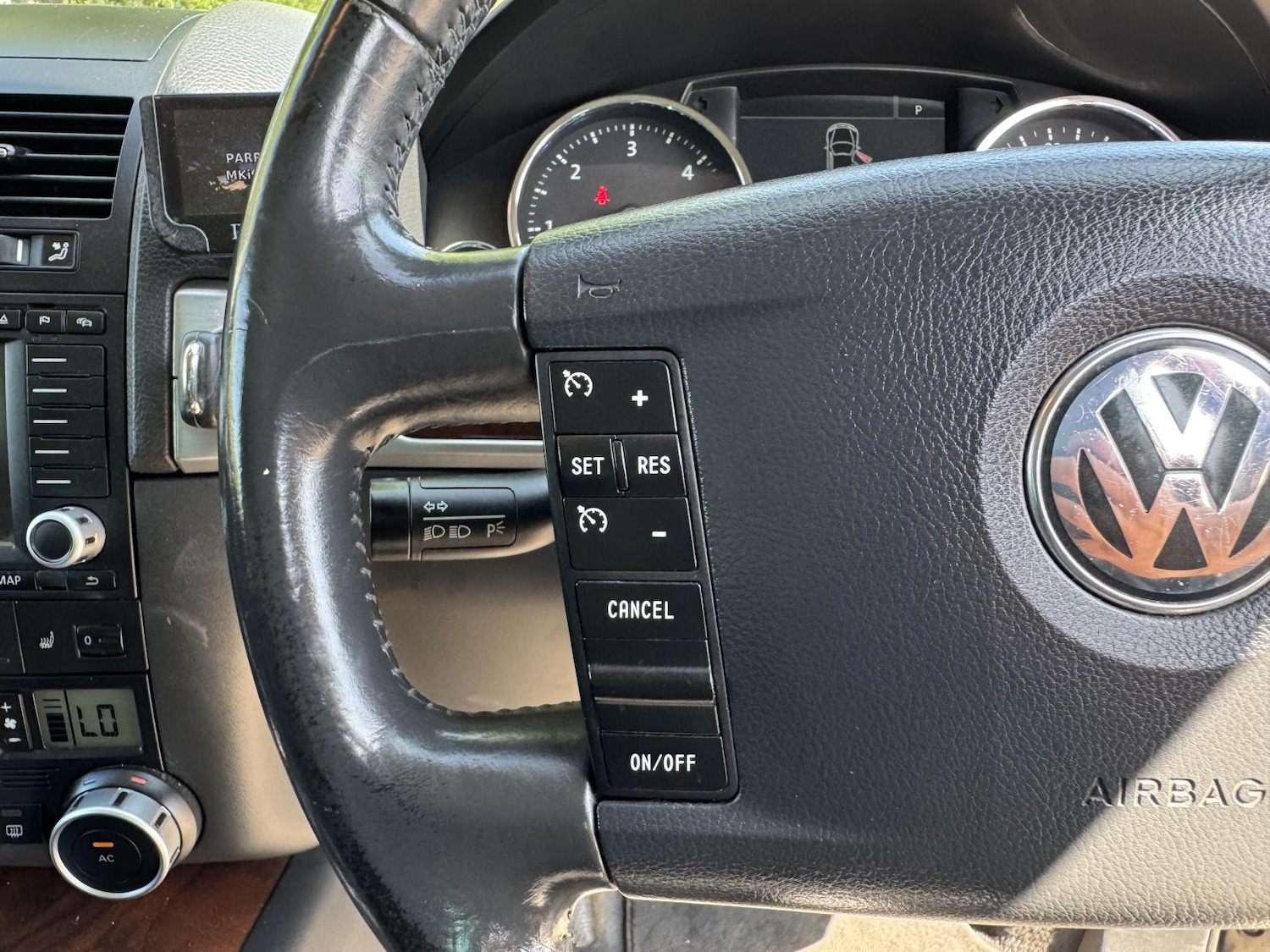 Used Volkswagen Touareg 2007 for sale - 76726197: Photo 12