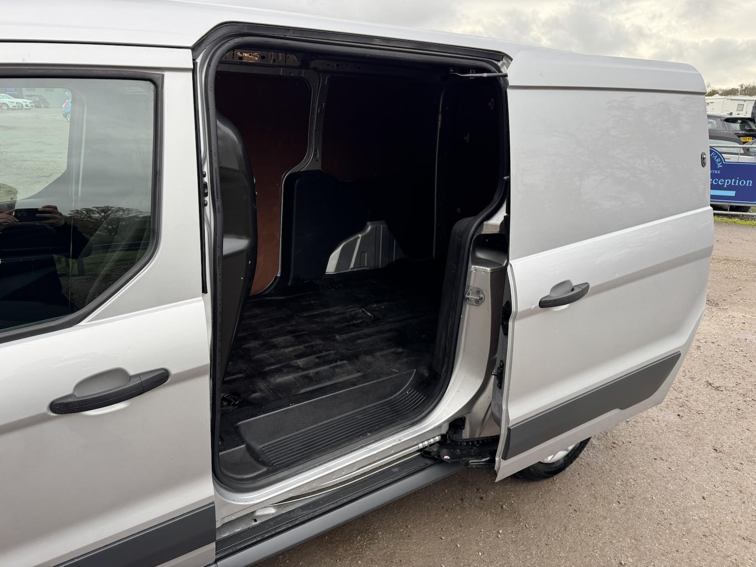 Used Ford Transit Connect 2015 for sale - 76726194: Photo 18