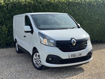 Renault Trafic feature image