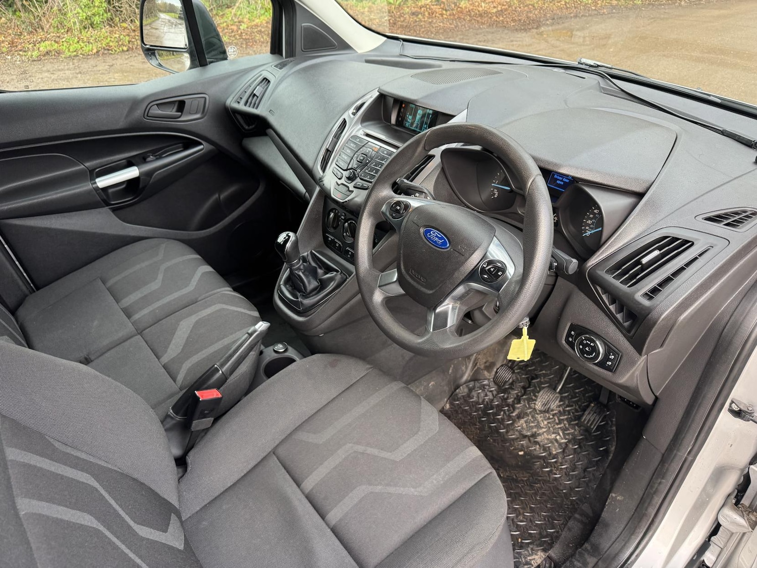 Used Ford Transit Connect 2015 for sale - 76922265: Photo 10